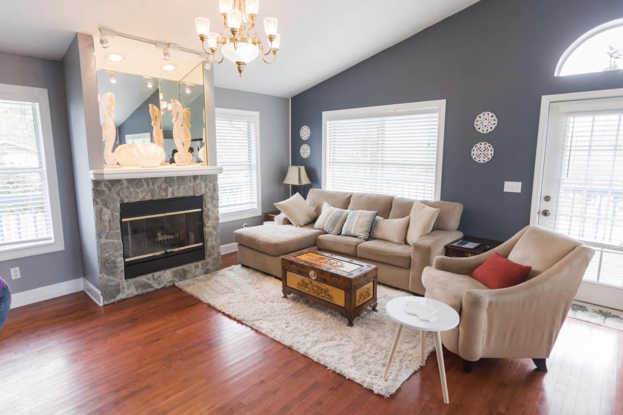Five Bedroom Home In The Heart Of St Aug Beach Saint Augustine Eksteriør billede
