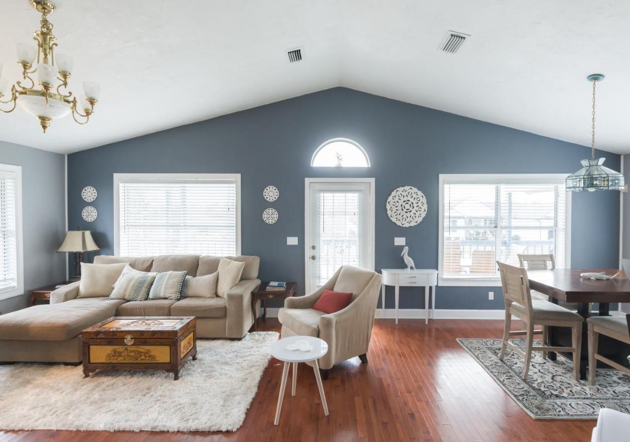 Five Bedroom Home In The Heart Of St Aug Beach Saint Augustine Eksteriør billede